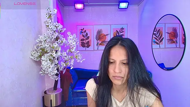 Antonella rivers online show from 27, 4, 2026