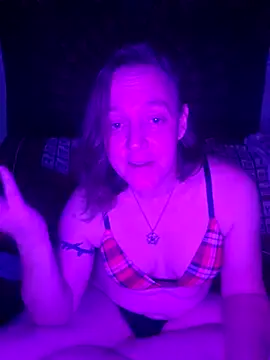 KaleighWyrd online show from 26, 4, 2026