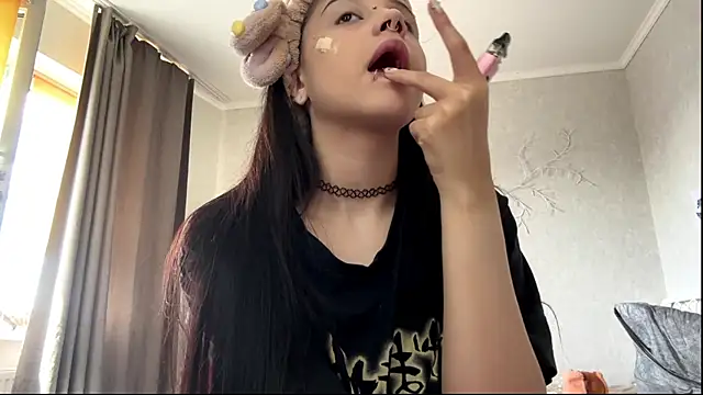 LouisePavlides online show from 23, 5, 2026