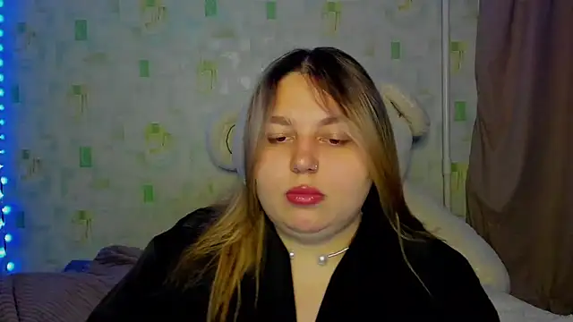 Snapshot of LillyHaigh chatting on 4, 6, 2026 LillyHaigh online show from 4, 6, 2026