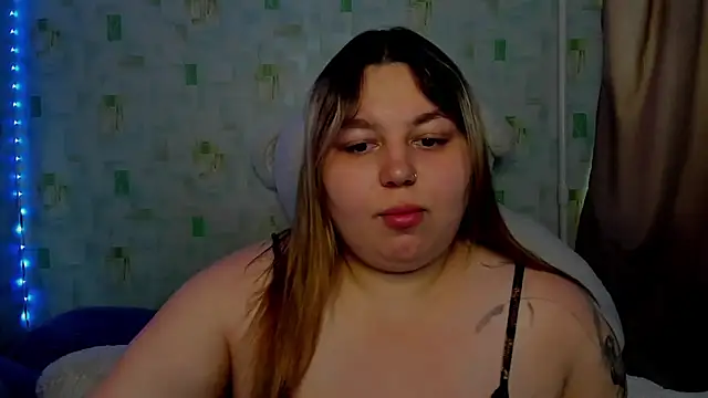 Snapshot of LillyHaigh chatting on 17, 6, 2026 LillyHaigh online show from 17, 6, 2026