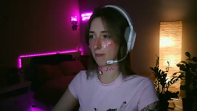 Snapshot of she_tora69 chatting on 4, 5, 2026 she tora69 online show from 4, 5, 2026
