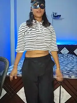 kajuuu sweet online show from 8, 5, 2026