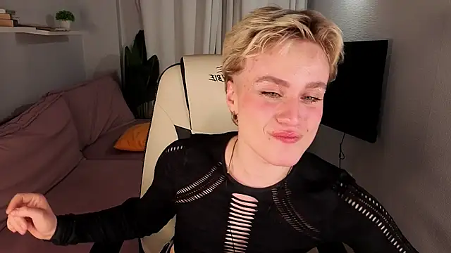 cumboydoll online show from 4, 5, 2026