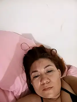 Snapshot of Luna_Morch chatting on 6, 5, 2026 Luna Morch online show from 6, 5, 2026