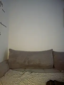 Amazing Bella online show from 7, 5, 2026
