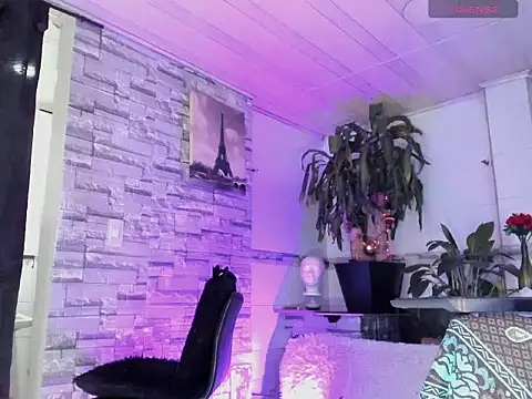BeautyCatalella1 online show from 7, 5, 2026