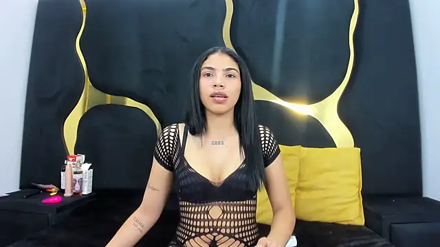 AuroraHoney32 online show from 30, 5, 2026