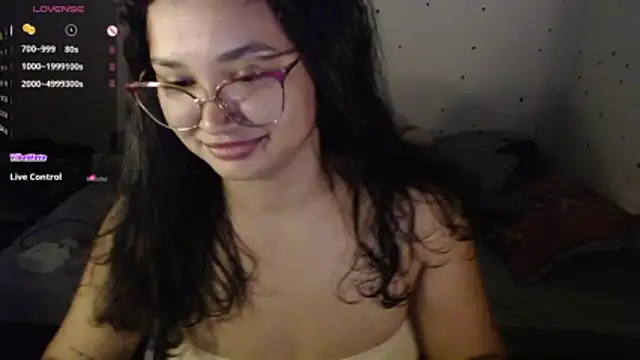 Lily     online show from 14, 5, 2026