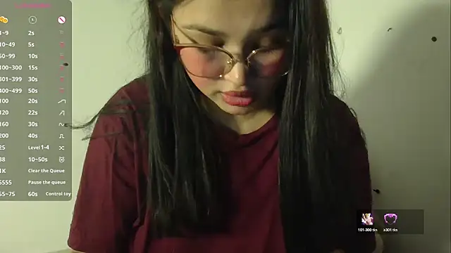 Lily     online show from 22, 7, 2026