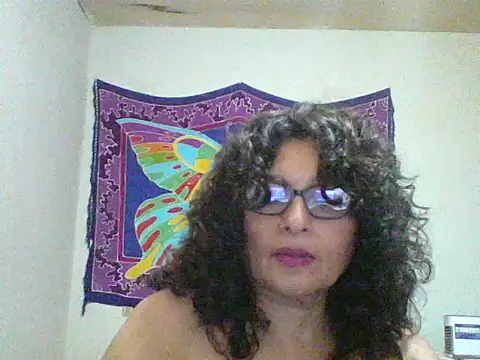 Snapshot of Rochi51 chatting on 18, 5, 2026 Rochi51 online show from 18, 5, 2026