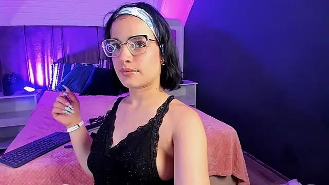 Azahara 18 online show from 30, 4, 2026