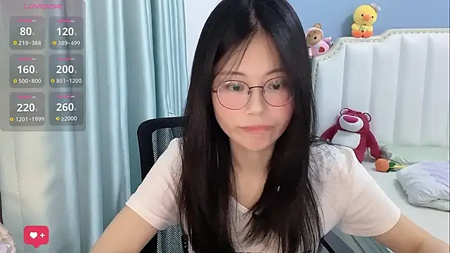 Snapshot of Luna-666 chatting on 2, 5, 2026 Luna-666 online show from 2, 5, 2026