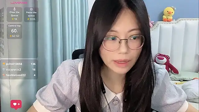 Snapshot of Luna-666 chatting on 29, 4, 2026 Luna-666 online show from 29, 4, 2026