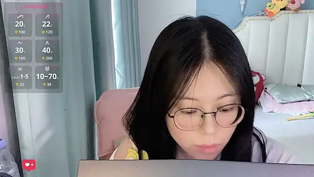 Luna-666 online show from 28, 6, 2026