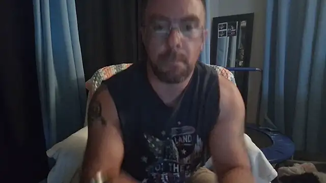 Snapshot of BWCMarineMark chatting on 11, 7, 2026 BWCMarineMark online show from 11, 7, 2026