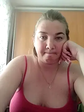 MiyaOlliver online show from 8, 5, 2026