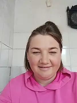 MiyaOlliver online show from 8, 6, 2026