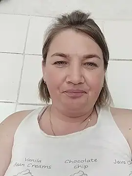 MiyaOlliver online show from 26, 6, 2026