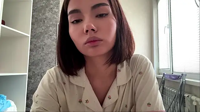 MarylnMonnier online show from 25, 5, 2026