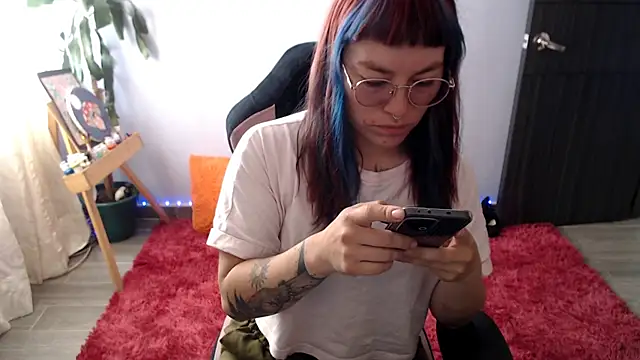 Snapshot of Nyxie8 chatting on 18, 5, 2026 Nyxie8 online show from 18, 5, 2026