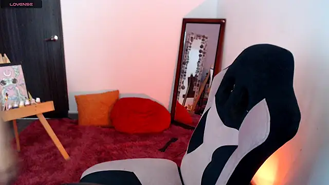Snapshot of Nyxie8 chatting on 10, 7, 2026 Nyxie8 online show from 10, 7, 2026
