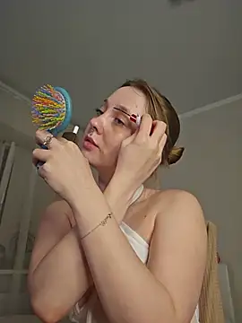 ooopsitscandy online show from 13, 7, 2026