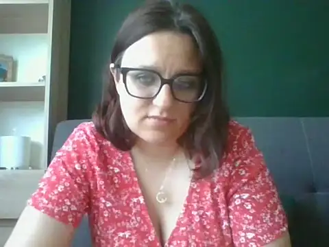 sensual paris online show from 2, 6, 2026