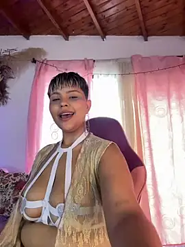 A CURVY HOT online show from 10, 5, 2026