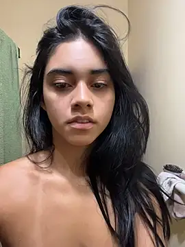 mia moonna online show from 4, 6, 2026