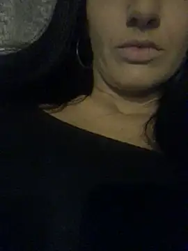 lucyluvxx online show from 4, 5, 2026