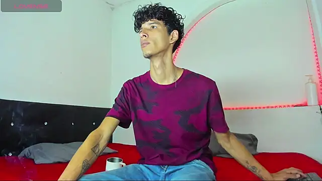 liammendoza98 online show from 8, 5, 2026