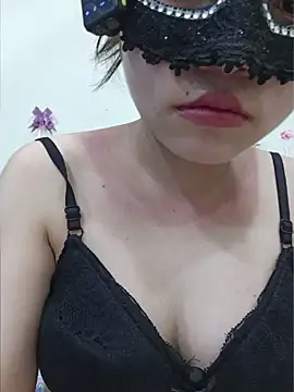 Snapshot of silkyhairs chatting on 11, 7, 2026 silkyhairs online show from 11, 7, 2026