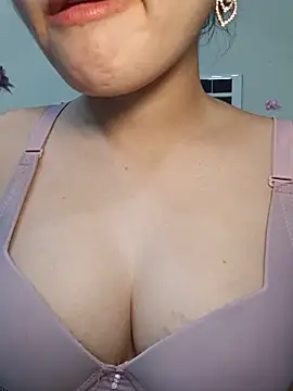 Snapshot of silkyhairs chatting on 10, 6, 2026 silkyhairs online show from 10, 6, 2026