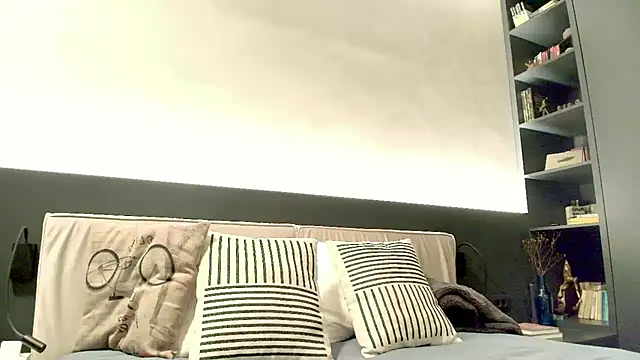 Peachy  online show from 12, 10, 2025