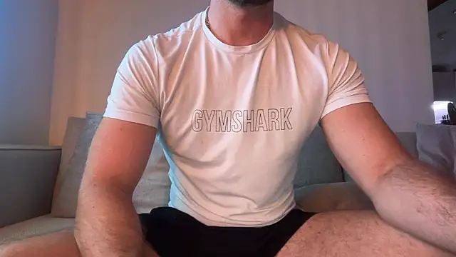 Snapshot of gymshrk chatting on 20, 5, 2026 gymshrk online show from 20, 5, 2026