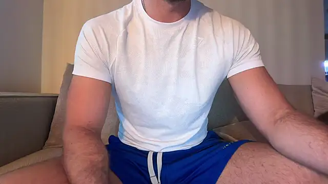 Snapshot of gymshrk chatting on 4, 5, 2026 gymshrk online show from 4, 5, 2026