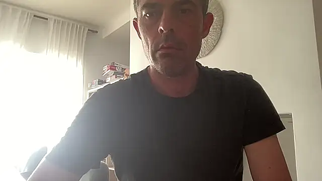 Riccardo86xx online show from 3, 5, 2026