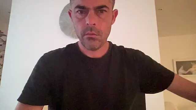 Riccardo86xx online show from 5, 5, 2026