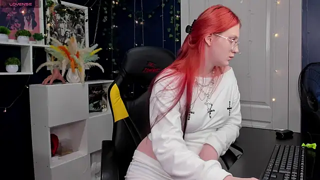 Queen Milena online show from 6, 7, 2026
