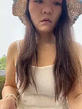 xiaochengzi505 online show from 17, 5, 2026