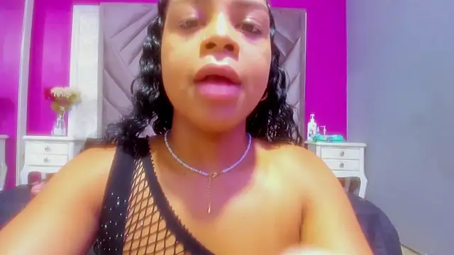 May Lovers online show from 14, 7, 2026