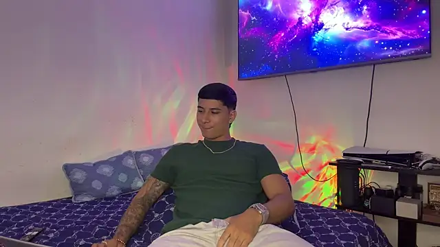 SexxxySquirterStev777 online show from 26, 6, 2026