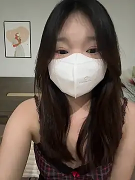Snapshot of Ni_Tran chatting on 23, 5, 2026 Ni Tran online show from 23, 5, 2026