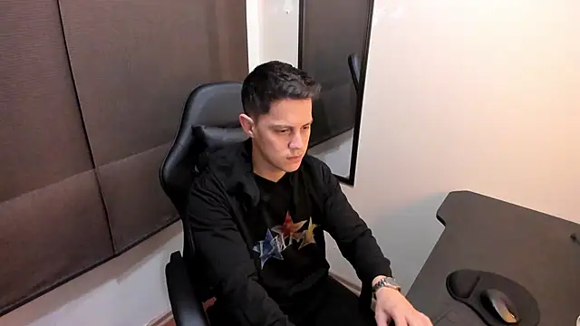 Snapshot of KendricTorres chatting on 26, 5, 2026 KendricTorres online show from 26, 5, 2026