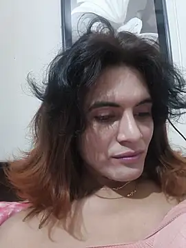 Snapshot of SexyShila-97 chatting on 19, 6, 2026 SexyShila-97 online show from 19, 6, 2026