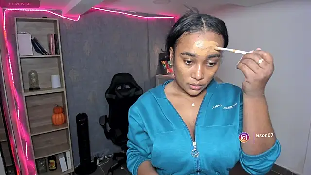 alessia anderson online show from 21, 10, 2025