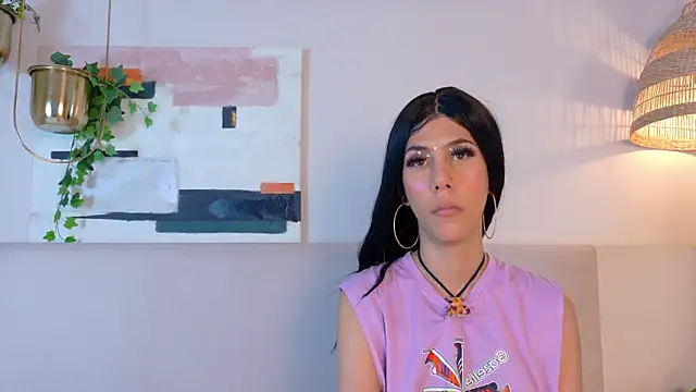 ZoeyPetit online show from 14, 6, 2026