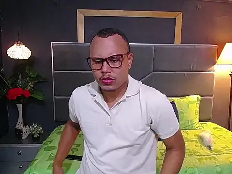 noah oliver1 online show from 18, 5, 2026