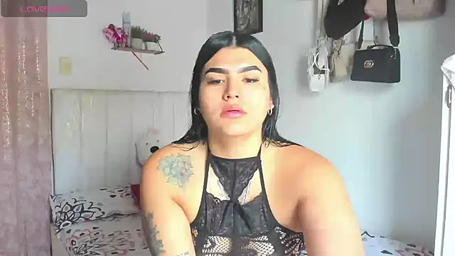 Melinabitchxx online show from 15, 5, 2026